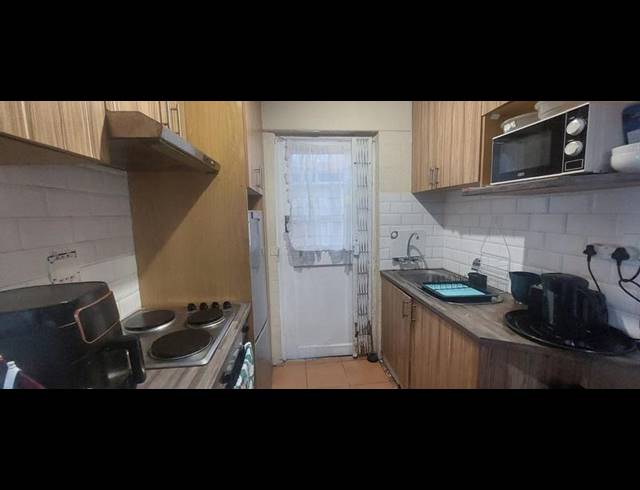 3 BEDROOM HOUSE FOR SALE IN ROCKLANDS